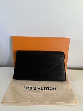 Authentic Louis Vuitton Art Deco Epi Black Envelope Clutch
